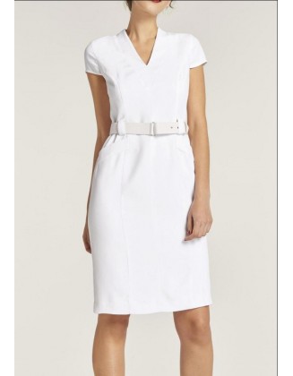 Elegantiška balta suknelė su diržu